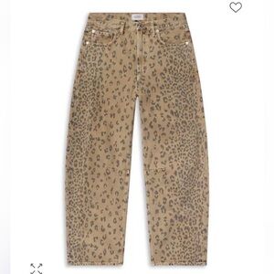 Citizens Of Humanity Miro Relaxed Barrel Silhouette in Natural Cheetah 26